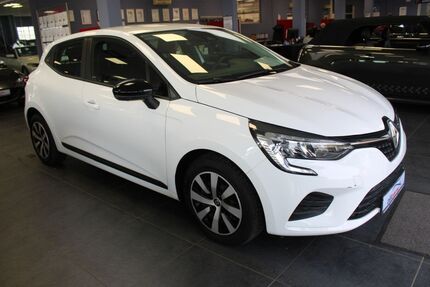 Renault Clio 44.794 km 10.980 &euro; Euskirchen 53881