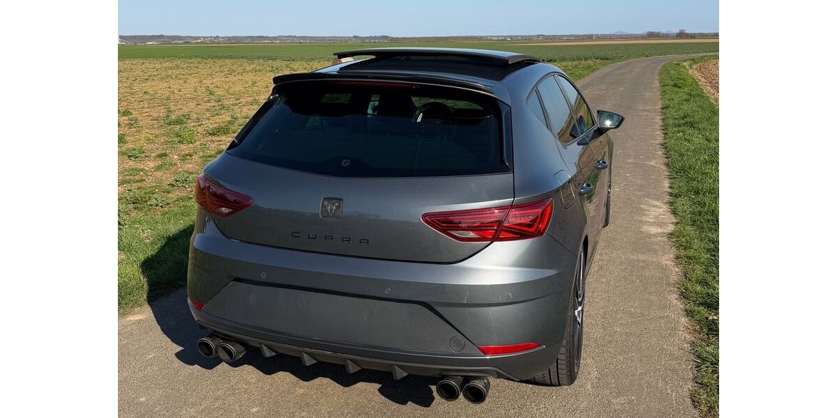 Seat Leon 89.000 km 21.999 &euro; Weilerswist 53919