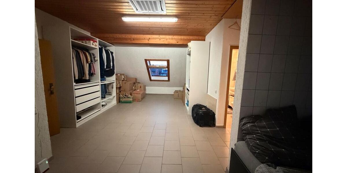 Etagenwohnung Euskirchen Dom-Esch - 2 Zimmer, 92 m&sup2;, 860&euro; | Angebot:26680687