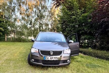 VW Touran 345.250 km 3.599 &euro; Weilerswist 53919