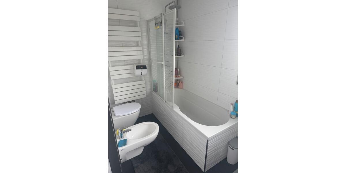 Reihenhaus Niederkassel - 4 Zimmer, 95 m&sup2;, 450.000&euro; | Angebot:26799570