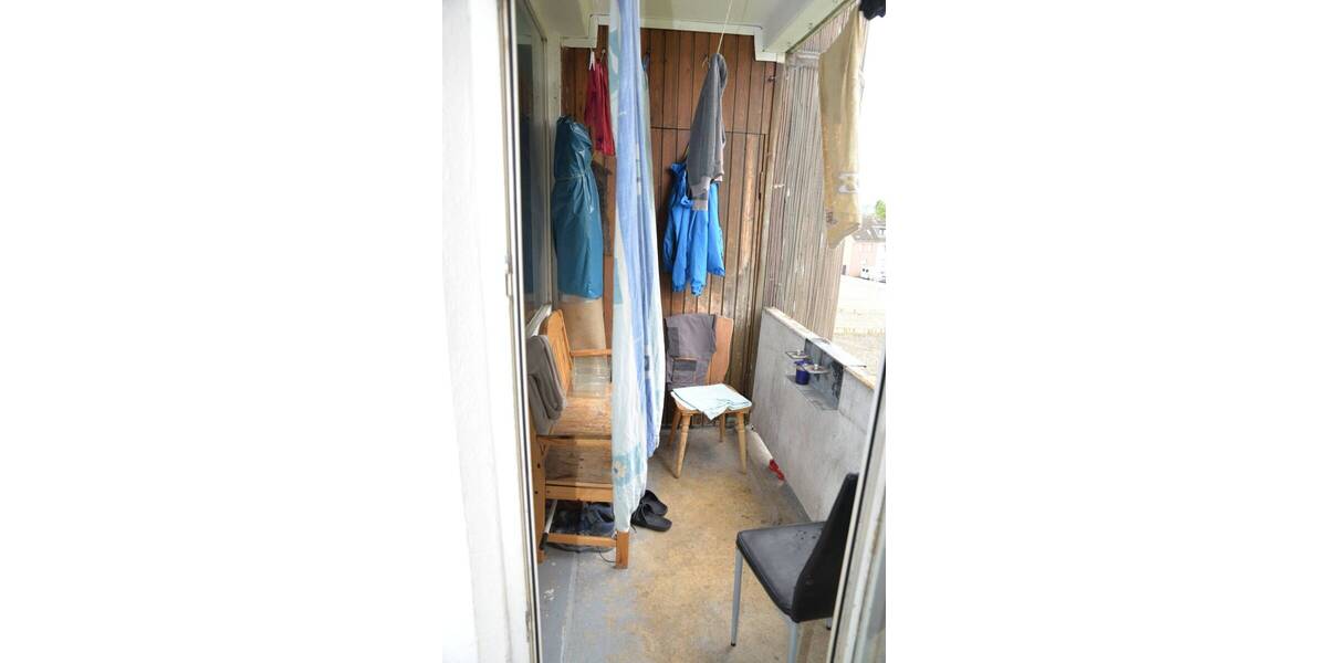 Etagenwohnung Köln Meschenich - 2 Zimmer, 50 m&sup2;, 75.000&euro; | Angebot:25728626