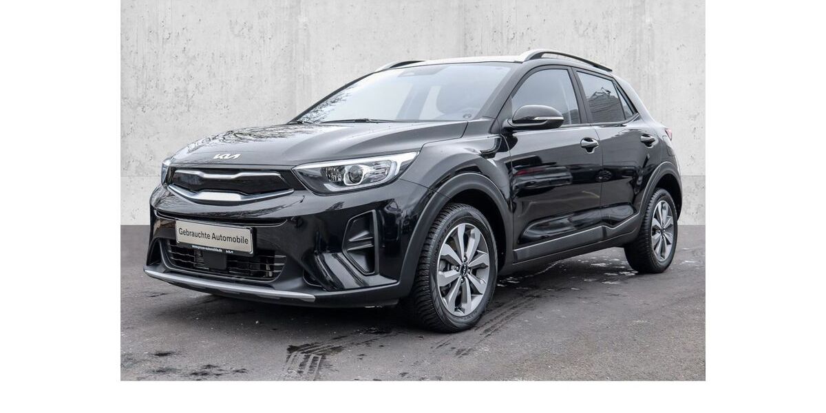 Kia Stonic 24.659 km 17.995 &euro; Köln 50858