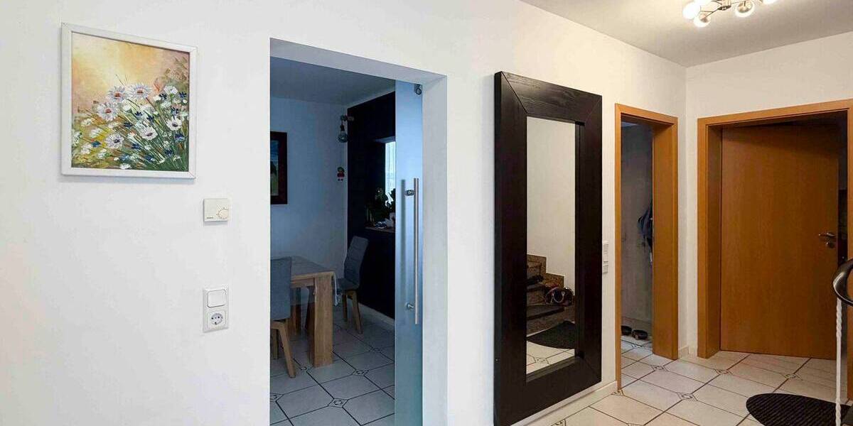 Reihenmittelhaus Bergheim Rheidt - 4 Zimmer, 147 m&sup2;, 399.000&euro; | Angebot:26081199