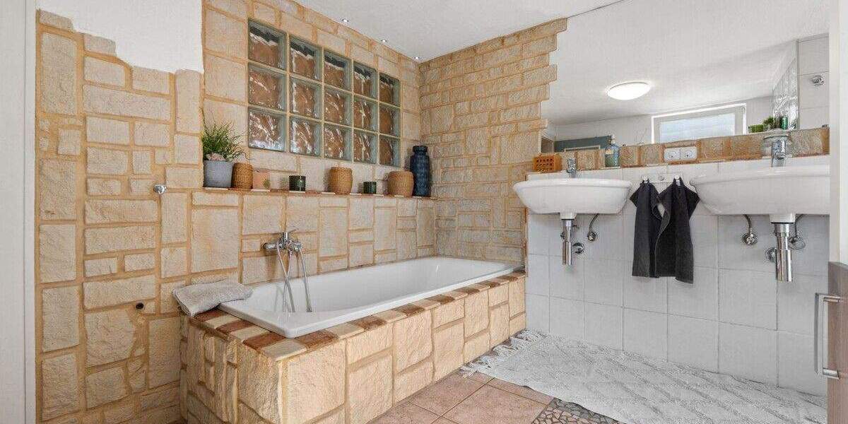 Einfamilienhaus Titz - 5 Zimmer, 178 m&sup2;, 235.000&euro; | Angebot:25674835