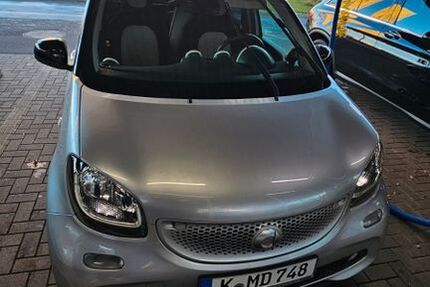 Smart ForFour 82.500 km 6.750 &euro; KÖLN 50858