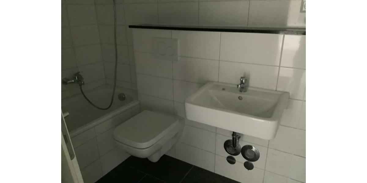 Erdgeschoßwohnung Köln Kalk - 2 Zimmer, 73 m&sup2;, 803&euro; | Angebot:25881148