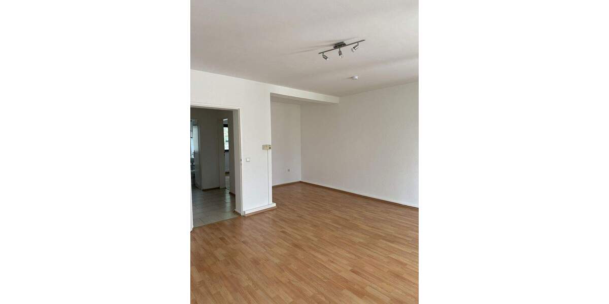 Etagenwohnung Köln Mülheim - 2 Zimmer, 57 m&sup2;, 815&euro; | Angebot:25905549