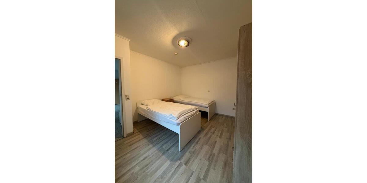 Etagenwohnung Hürth - 2 Zimmer, 60 m&sup2;, 2.500&euro; | Angebot:25861509