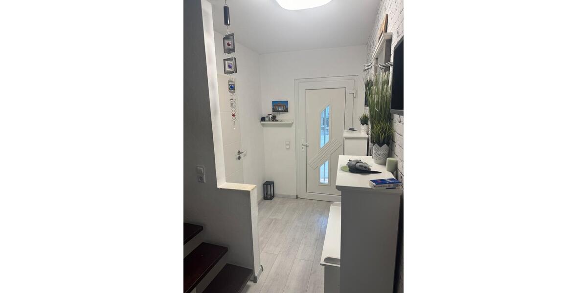 Reihenhaus Niederkassel - 4 Zimmer, 95 m&sup2;, 450.000&euro; | Angebot:26799570