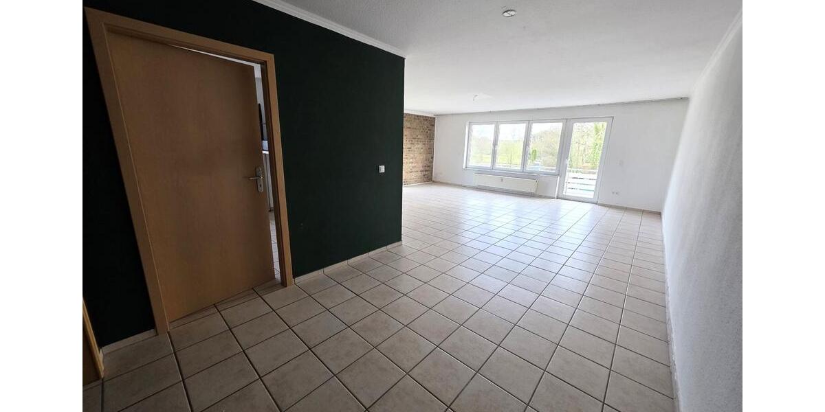 Maisonettenwohnung Swisttal - 3 Zimmer, 150 m&sup2;, 1.200&euro; | Angebot:25751670