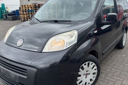 Fiat Qubo 193.000 km 1.699 &euro; Euskirchen 53879