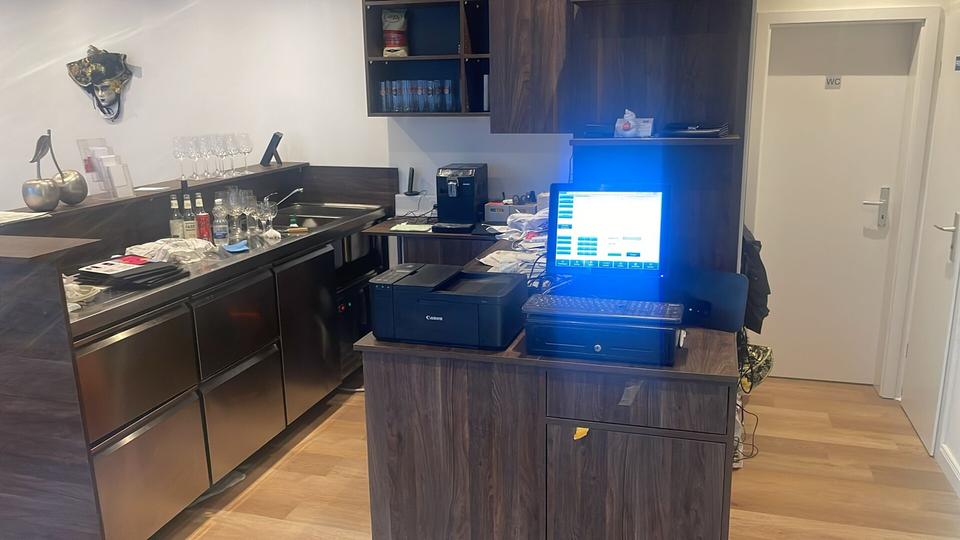 Gewerbeobjekt Leverkusen Bürrig - 2.300&euro; | Angebot:22840790