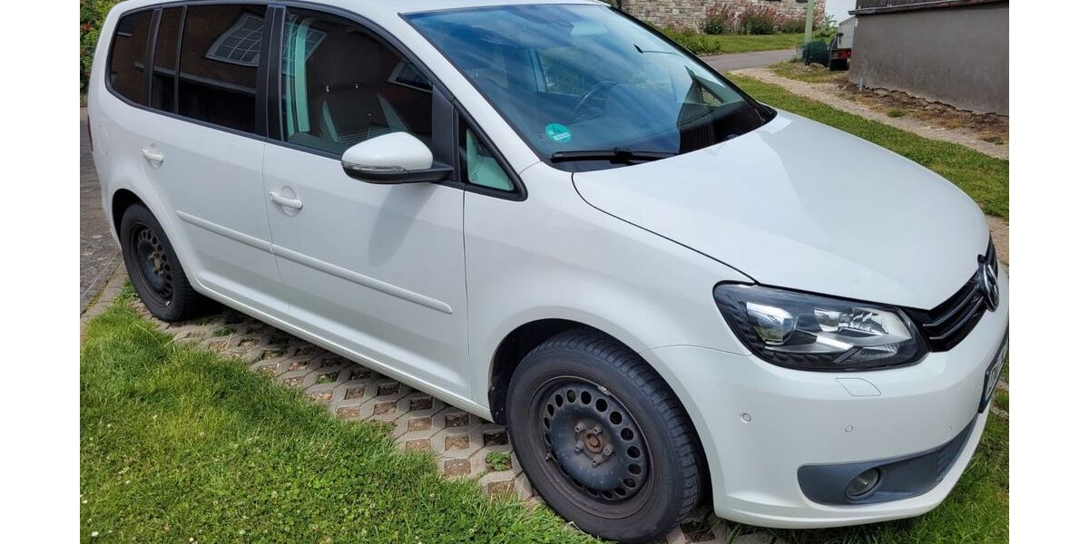 VW Touran 285.000 km 6.400 &euro; Hürtgenwald 52393