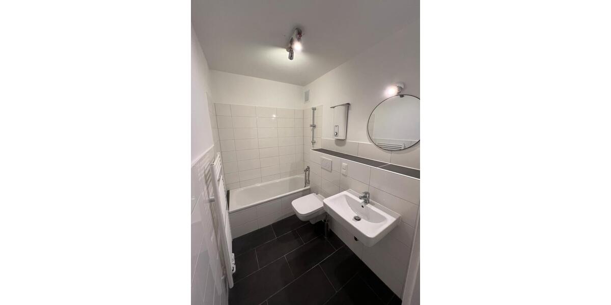 Etagenwohnung Wesseling - 1 Zimmer, 15 m&sup2;, 590&euro; | Angebot:25963711