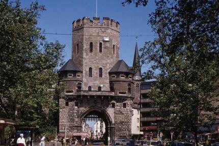 Wohnung Köln Innenstadt - 3 Zimmer, 80 m&sup2;, 699.000&euro; | Angebot:25247839