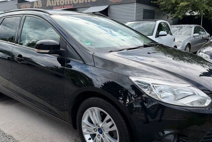 Ford Focus 122.000 km 5.450 &euro; Dormagen 41539