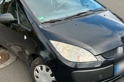 Mitsubishi Colt 203.700 km 1.989 &euro; Köln 50969