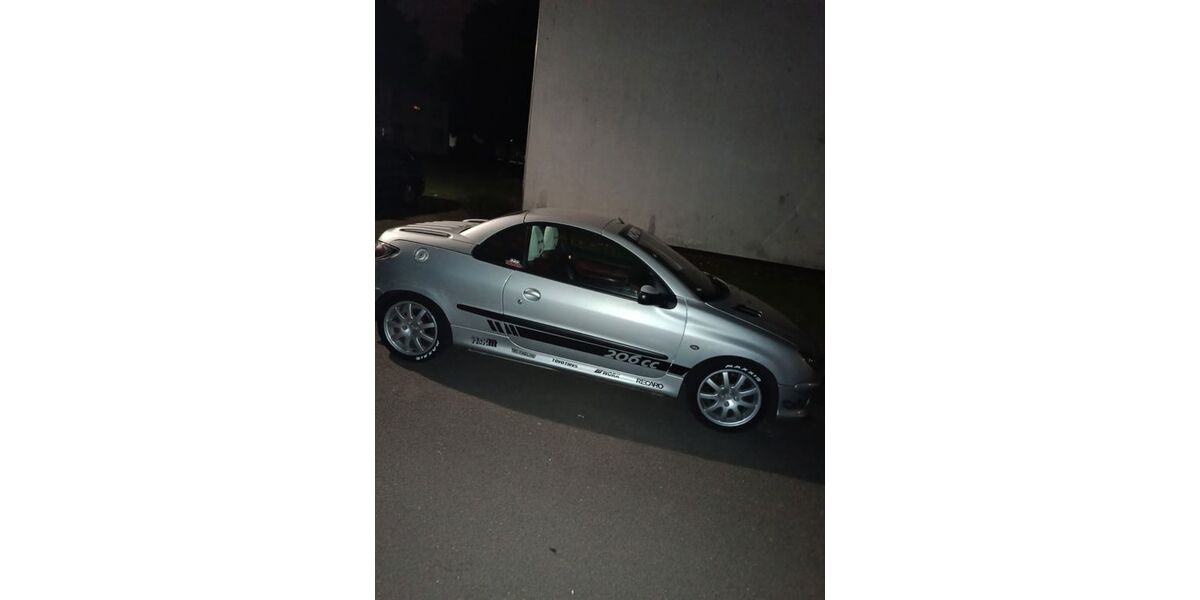 Peugeot 206 160.000 km 2.600 &euro; Wesseling 50389