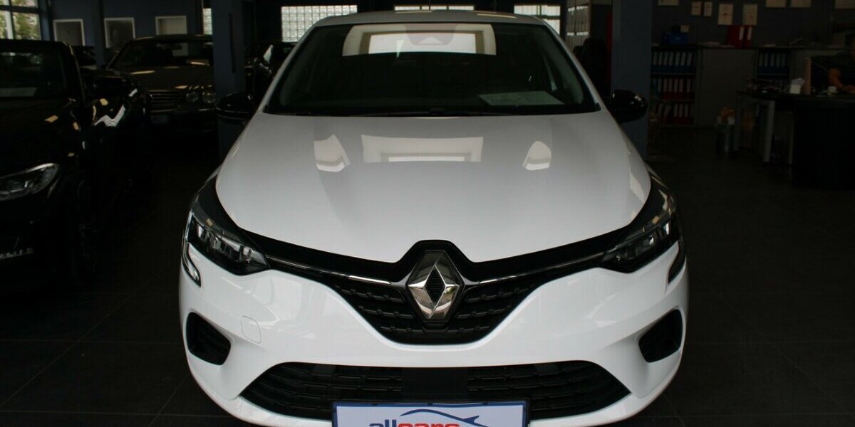 Renault Clio SCe 65 Equilibre 29.040 km 12.480 &euro; Euskirchen 53881