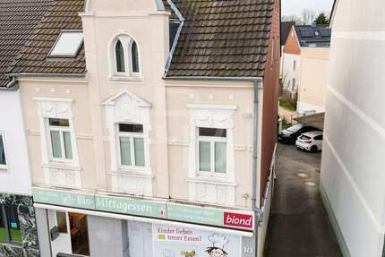 Haus Köln Mülheim - 4 Zimmer, 123 m&sup2;, 689.000&euro; | Angebot:25275364