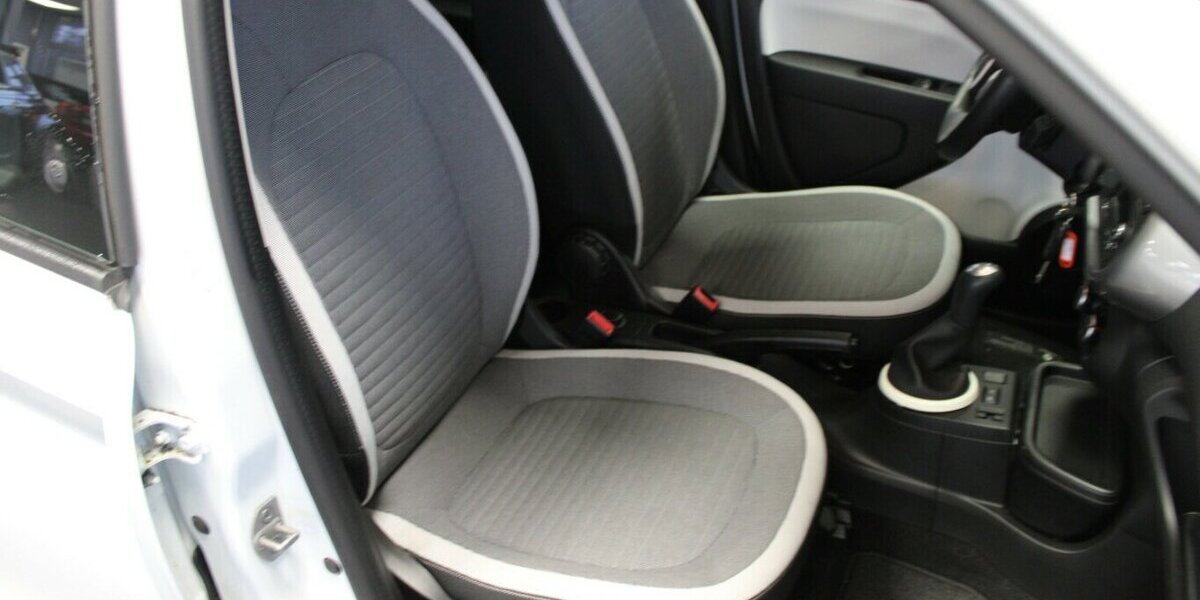 Renault Twingo SCe 70 Limited 21.803 km 8.480 &euro; Euskirchen 53881