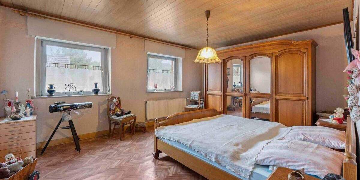 Doppelhaushälfte Bedburg Kirchherten - 3 Zimmer, 93 m&sup2;, 139.000&euro; | Angebot:25911389