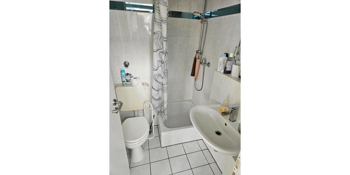 Dachgeschoßwohnung Köln Mülheim - 2 Zimmer, 65 m&sup2;, 850&euro; | Angebot:25920075