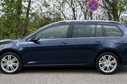 VW Golf 233.000 km 7.900 &euro; Düren 52351