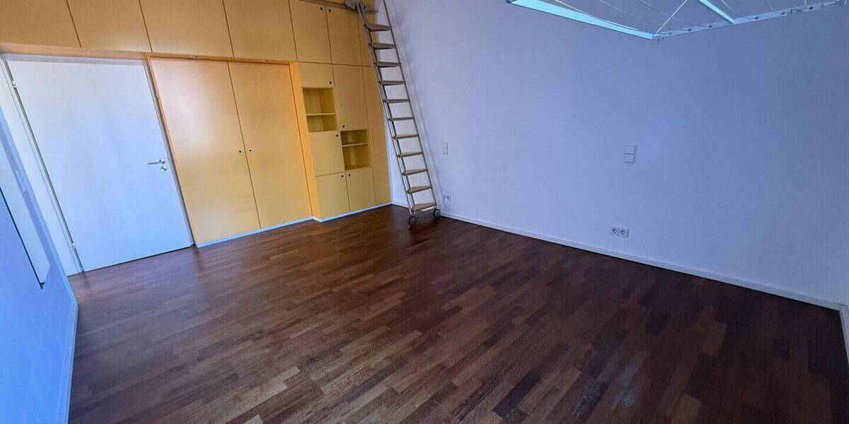 Etagenwohnung Köln Neustadt-Nord - 2 Zimmer, 94 m&sup2;, 1.692&euro; | Angebot:26835861