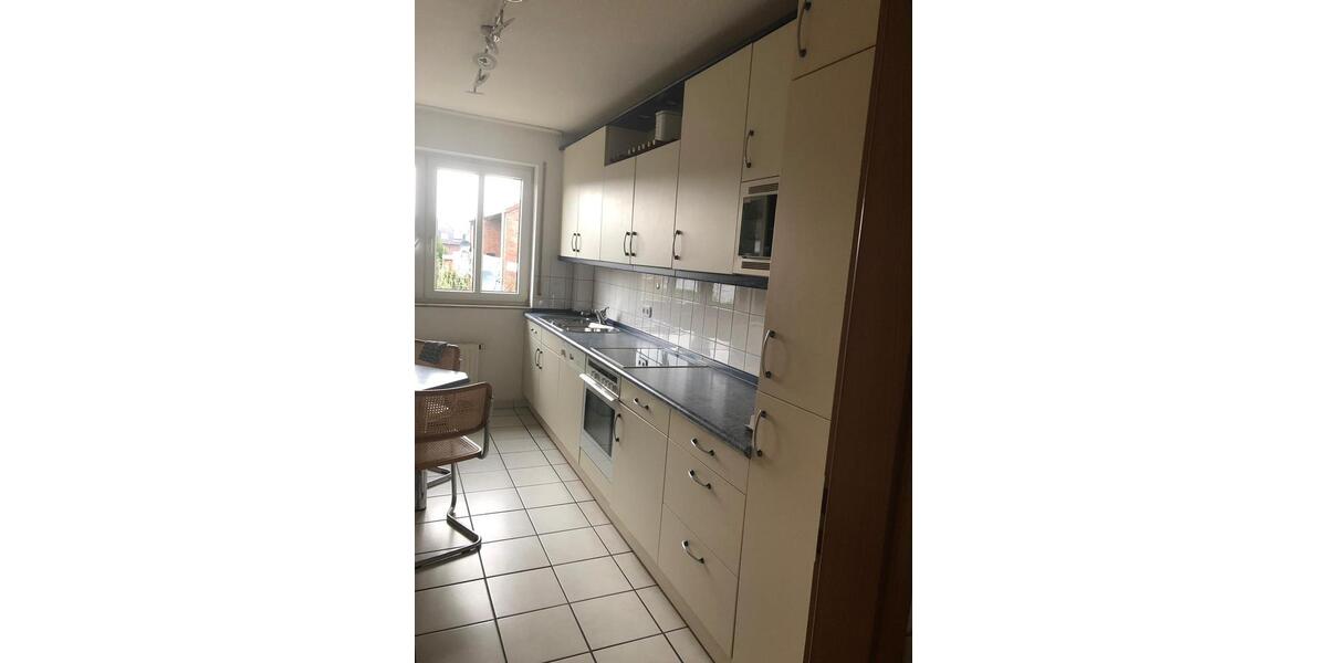 Etagenwohnung Bergheim - 3 Zimmer, 78 m&sup2;, 245.000&euro; | Angebot:25544573