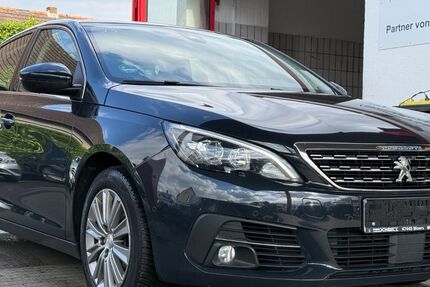 Peugeot 308 125.000 km 9.999 &euro; Euskirchen 53879