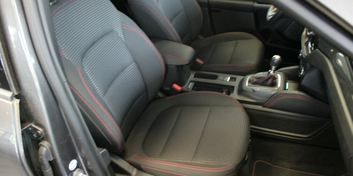 Ford Kuga 1.5 EcoBoost ST-Line 24.840 km 19.980 &euro; Euskirchen 53881