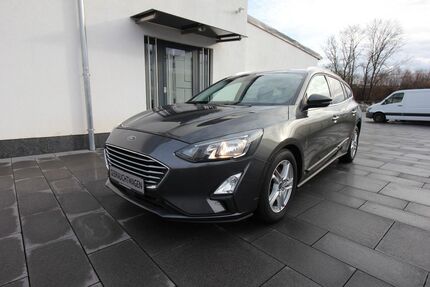 Ford Focus 121.758 km 7.900 &euro; Köln 51147