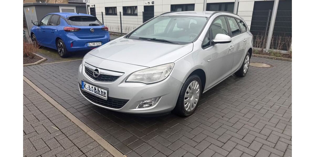 Opel Astra 259.000 km 2.999 &euro; Köln 51145