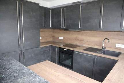 Wohnung Hürth Alt-Hürth - 4 Zimmer, 160 m&sup2;, 1.599&euro; | Angebot:25782117