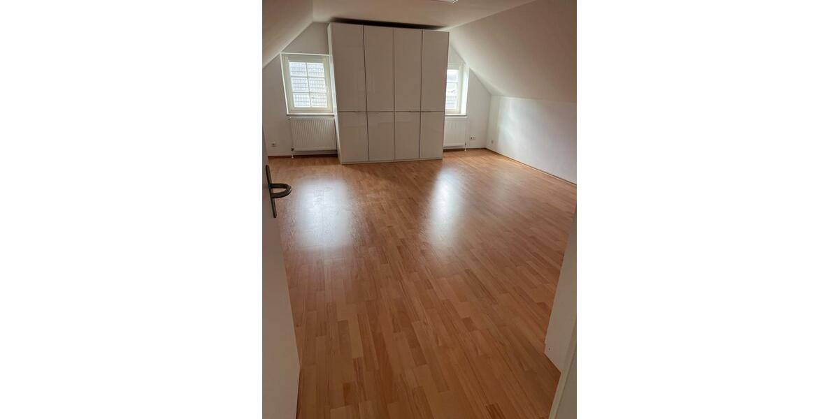 Maisonettenwohnung Kerpen Buir - 3 Zimmer, 120 m&sup2;, 1.800&euro; | Angebot:25127475