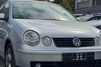 VW Polo 154.209 km 1.499 &euro; Düren 52349