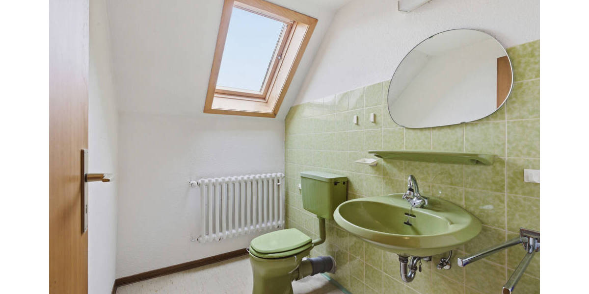 Einfamilienhaus Bornheim Waldorf - 8 Zimmer, 166 m&sup2;, 295.000&euro; | Angebot:26037145