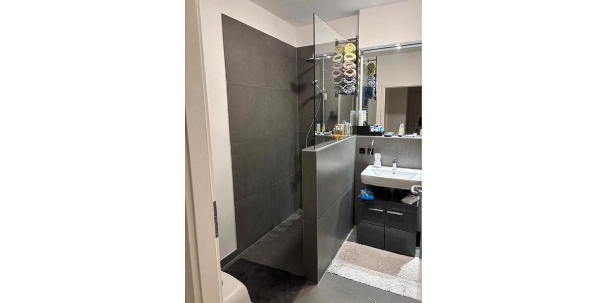 Etagenwohnung Köln Nippes - 2 Zimmer, 47 m&sup2;, 810&euro; | Angebot:25962567