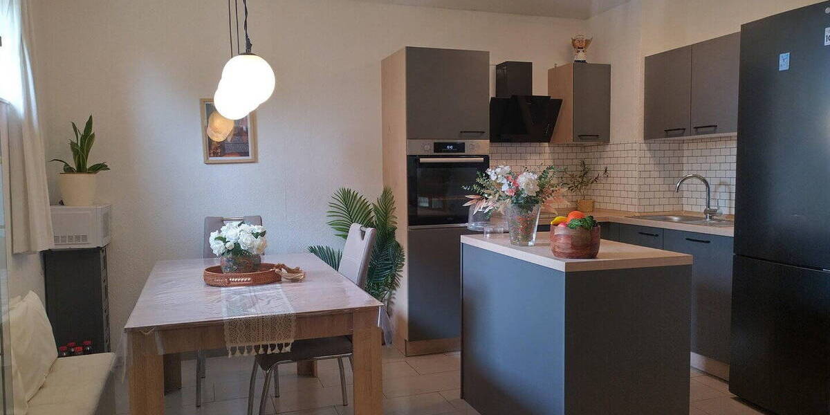 Etagenwohnung Köln Junkersdorf - 3 Zimmer, 91 m&sup2;, 339.000&euro; | Angebot:25957483