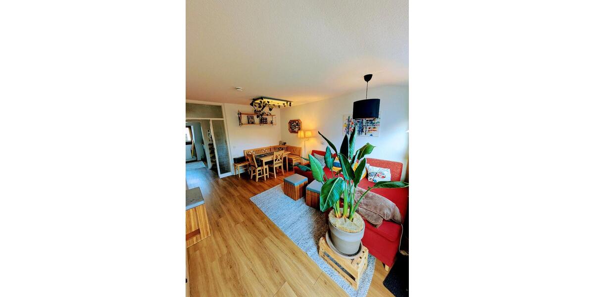 Etagenwohnung Köln Lindenthal - 3 Zimmer, 65 m&sup2;, 1.250&euro; | Angebot:25749474