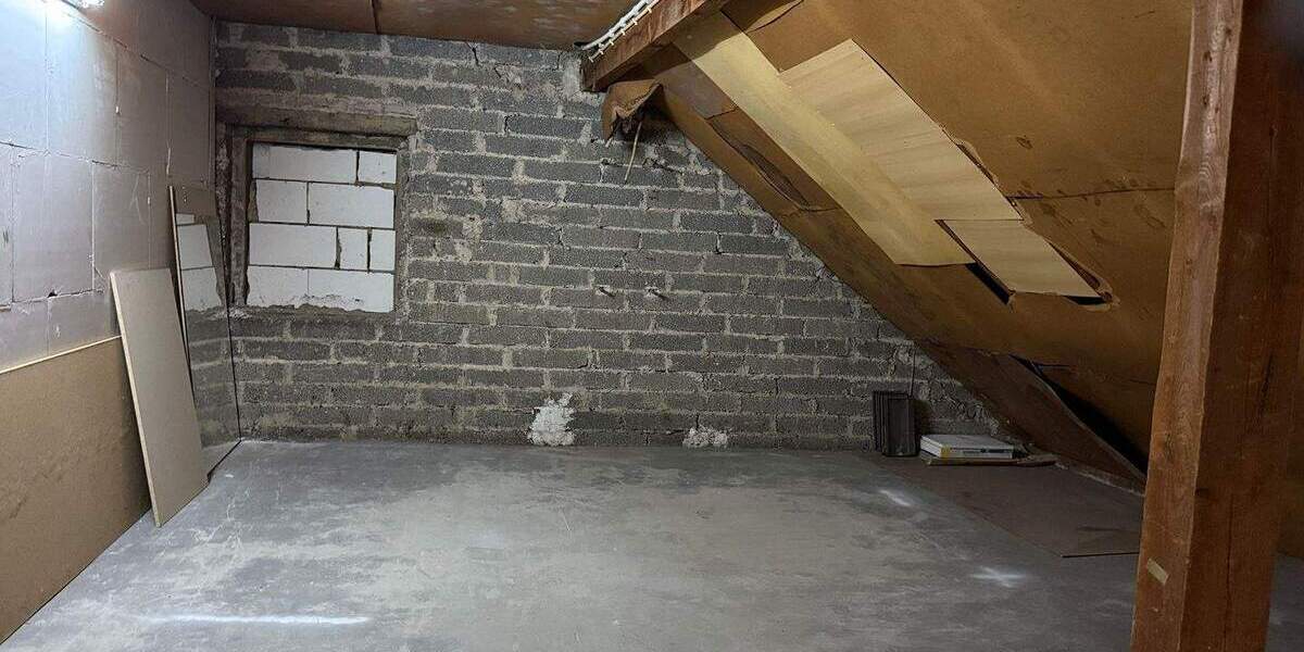 Mehrfamilienhaus, Wohnhaus Niederkassel Rheidt - 4 Zimmer, 95 m&sup2;, 389.000&euro; | Angebot:25745010