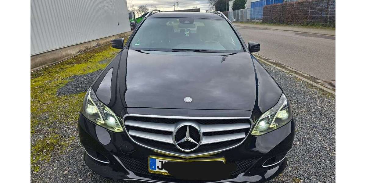 Mercedes-Benz 200 162.000 km 12.300 &euro; Freialdenhoven (Aldenhoven) 52457