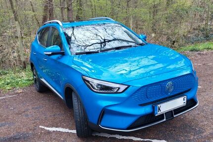 MG ZS 4.600 km 21.900 &euro; Köln 51107