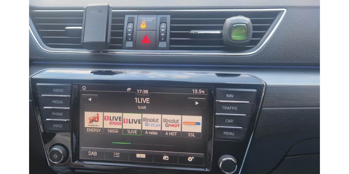 Skoda Superb 84.616 km 18.000 &euro; Köln 50667