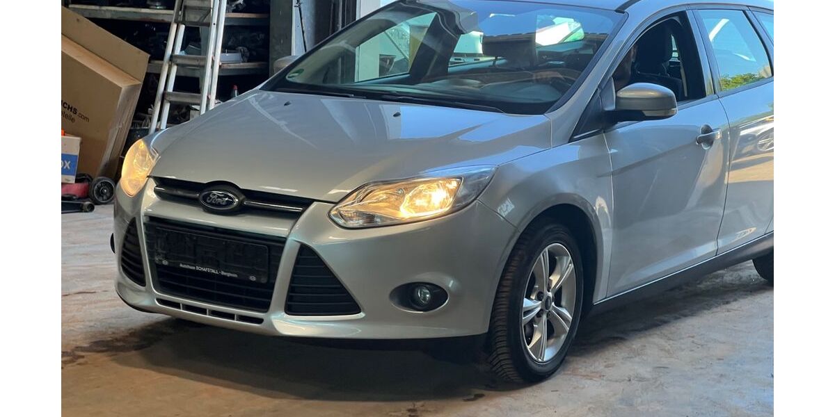 Ford Focus 173.531 km 4.950 &euro; Kerpen 50170