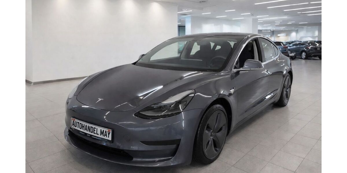 Tesla Model 3 158.161 km 17.950 &euro; Köln 50674
