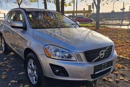 Volvo XC60 180.000 km 8.999 &euro; Köln 51109