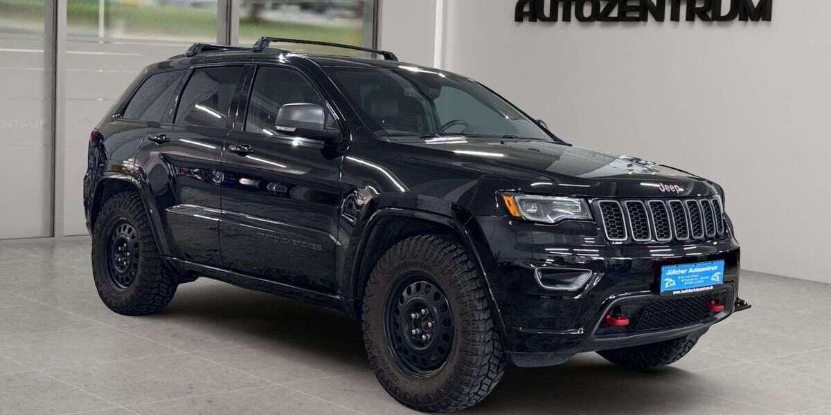 Jeep Grand Cherokee 73.669 km 34.990 &euro; Jülich 52428
